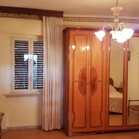 Zi Ndonetta Panzió Castrovillari